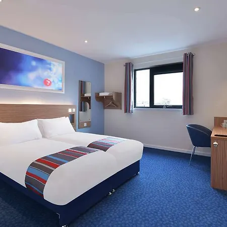 Travelodge Carlisle M6 Карлайл