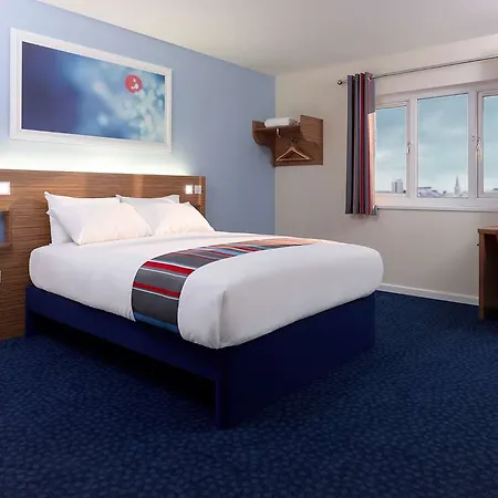 Travelodge Carlisle M6 3*